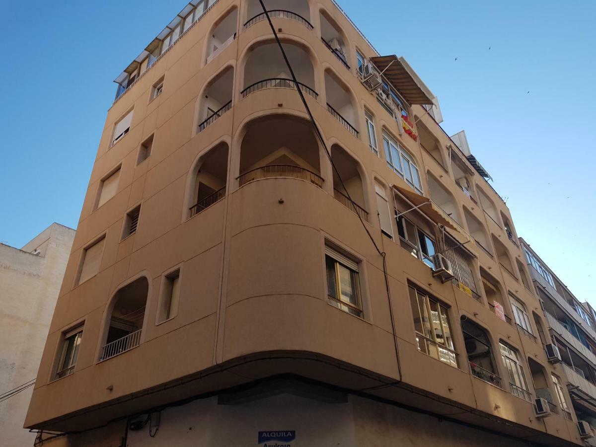 Ferienwohnung Monteagudo - Estudio Cerca De Playa Del Acequion Torrevieja Exterior foto